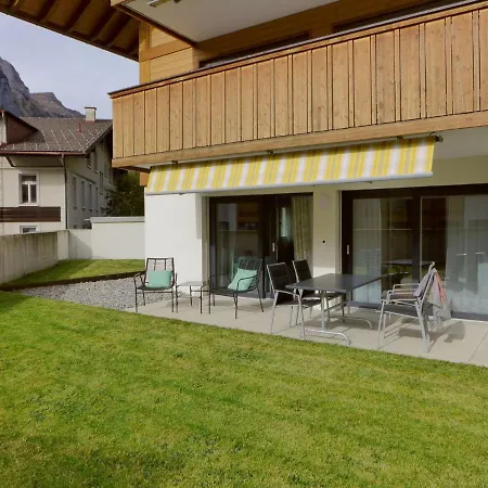 Terrasse By Interhome