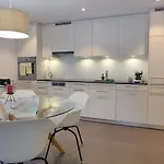 Terrasse By Interhome